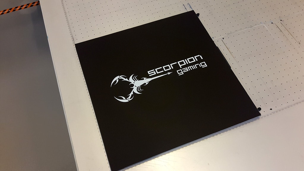 Scorpion Gaming brand som custom UV print blev udviklet med